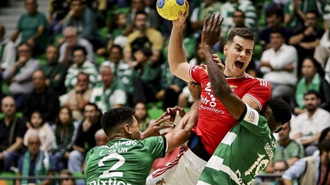 Hoje é dia de Benfica-Sporting, o dérbi que vale mais do que três