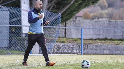 Tony da Silva e o jogo com o FC Porto: «Enquanto treinador vou