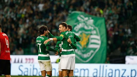 City faz jogo perfeito em Alvalade e goleia Sporting