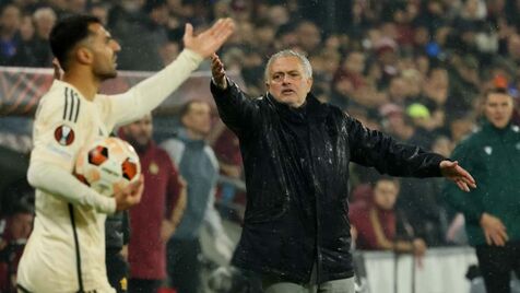 Mourinho arrasa jogadores da Roma: «Fiz 150 jogos na Champions e depois há  pessoas sem história na Europa» - Roma - Jornal Record