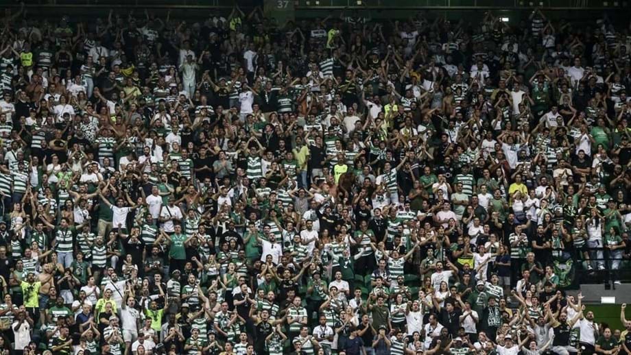 Conselho de Disciplina passa nova fatura pesada ao Sporting: mais de 14 mil euros em multas e 9.500 só em pirotecnia