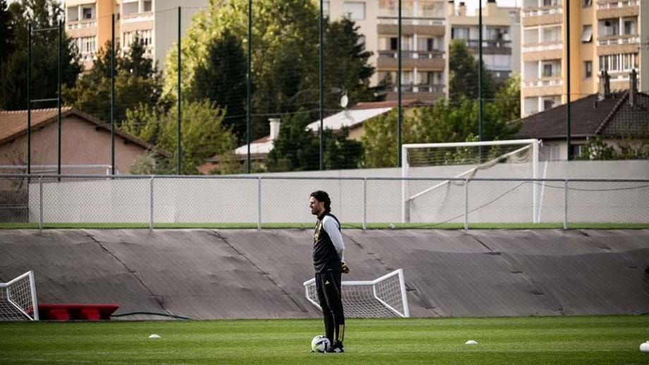 Fabio Grosso deixa comando técnico do Lyon