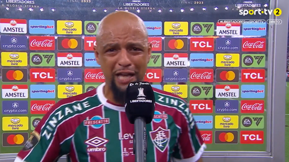 Pitbull não conteve a emoção após triunfo na final da Libertadores, frente ao Boca Juniors
