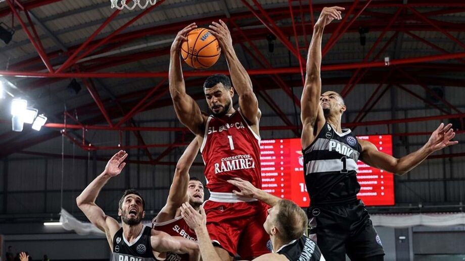 Aaron Broussard quer casa cheia