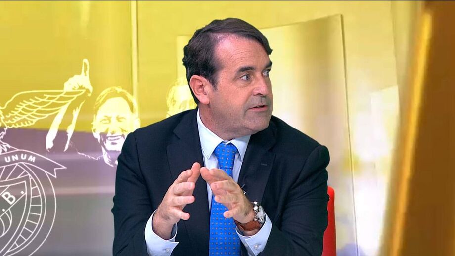 Comentador da CMTV diz que o presidente dos azuis e brancos já devia ter vindo a terreiro falar sobre os incidentes ocorridos na AG