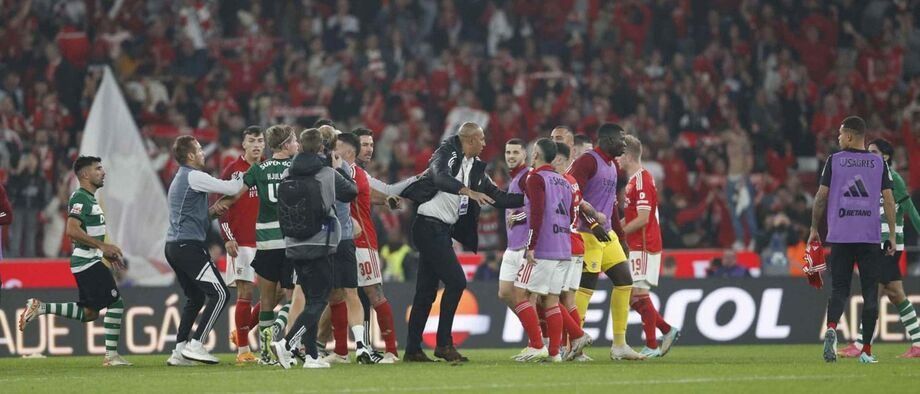Tengstedt, o rapaz tímido vira fera em campo 