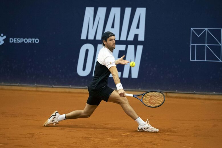 João Sousa ficou pelo caminho