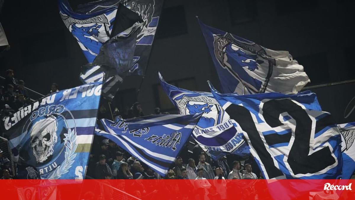 Super Dragões kritisiert „opportunistische Fans“: „Leute, die leicht auf dem Sofa kritisieren, aus WhatsApp-Gruppen“ – FC Porto