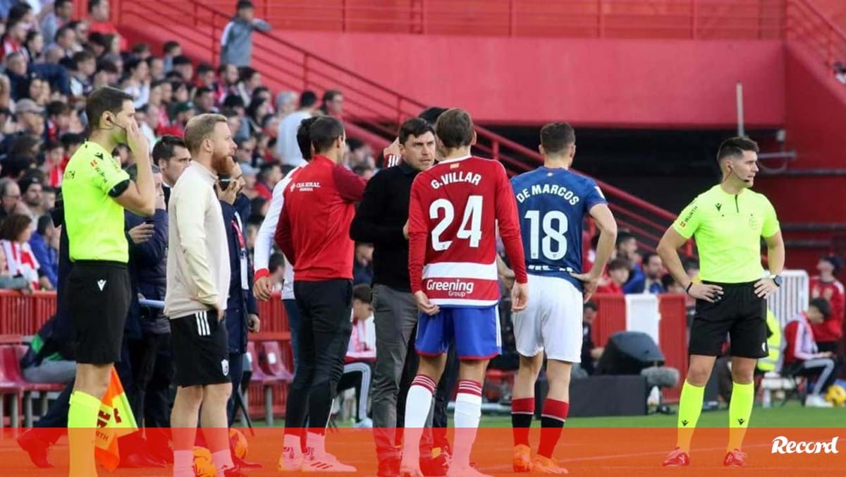 Granada e Athletic Bilbau empatam em jogo marcado por morte de adepto