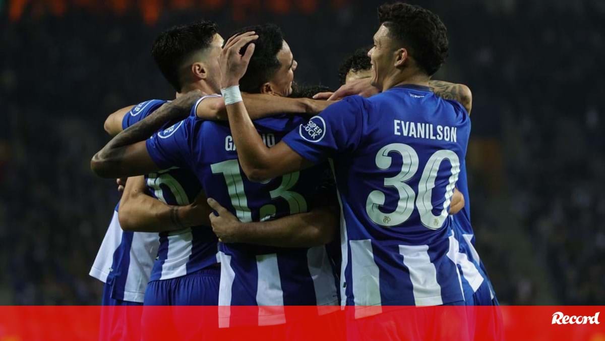 FC Porto compara pontos na Champions com os "outros dois clubes portugueses": «Notável, mas não surpreendente»