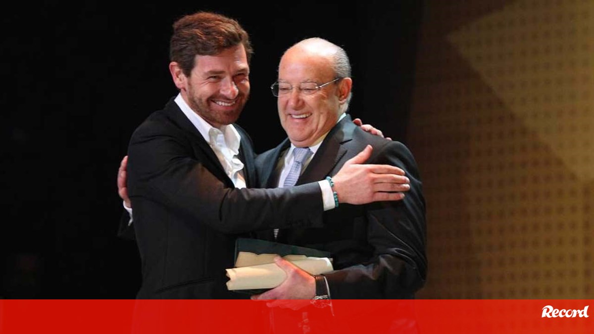 Villas-Boas deixa mensagem a Pinto da Costa: «Rápidas melhoras, presidente»