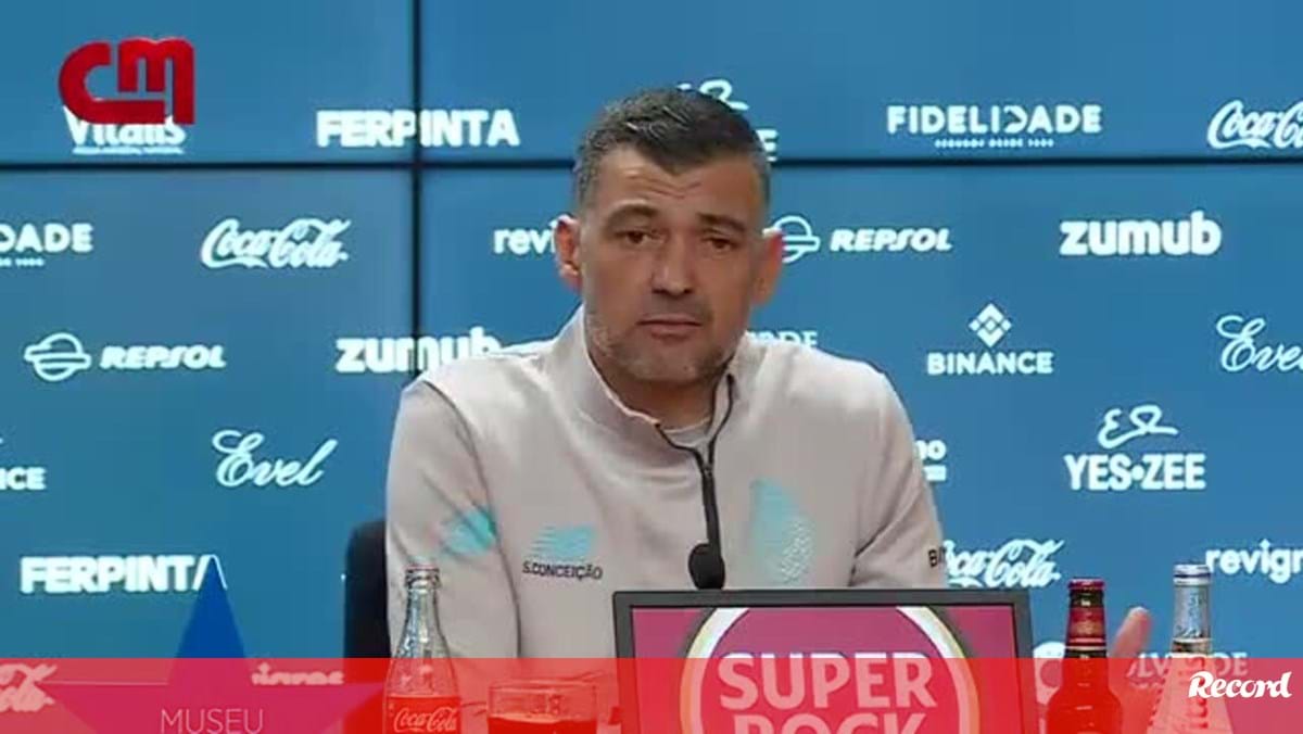 Sérgio Conceição: «Um avançado da qualidade do Paulinho estar no banco quer dizer alguma coisa»