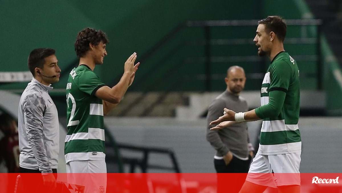 Eduardo Quaresma volta a ser titular no Sporting quase dois anos depois