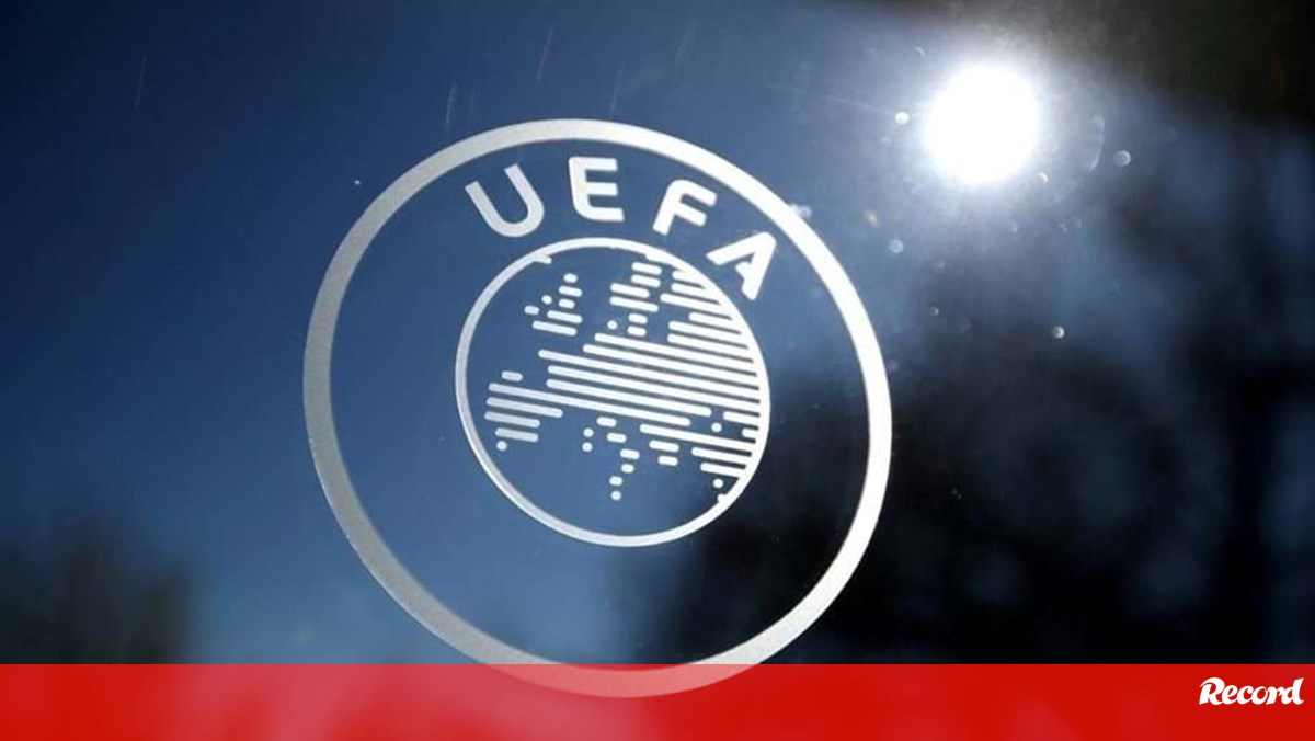 Sporting e Benfica avançam com queixa à UEFA: a razão do desagrado com o palco da Final Four da Champions