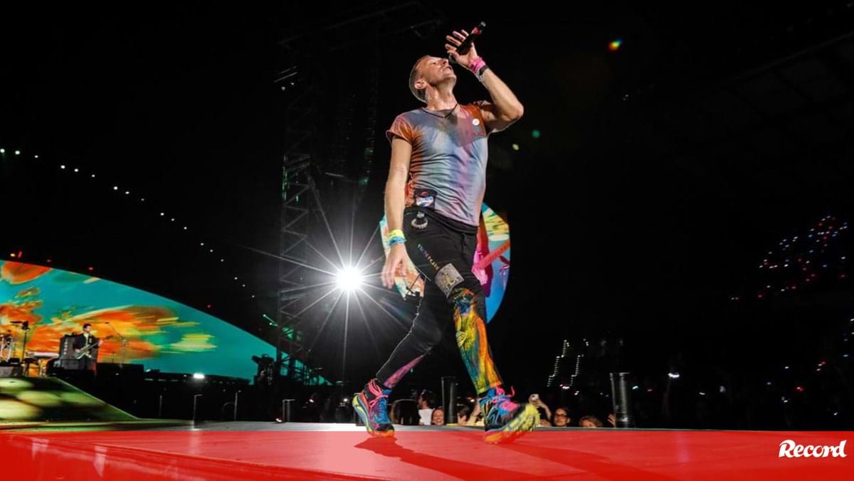 Promotora pagou 300 mil euros à Académica para concertos dos Coldplay em Coimbra
