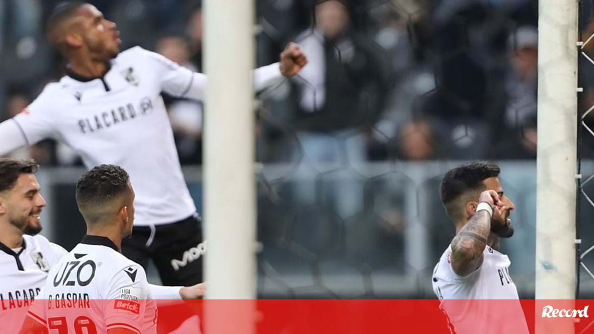 A crónica do V. Guimarães-Rio Ave, 1-0: um embrulho feio também tem prenda