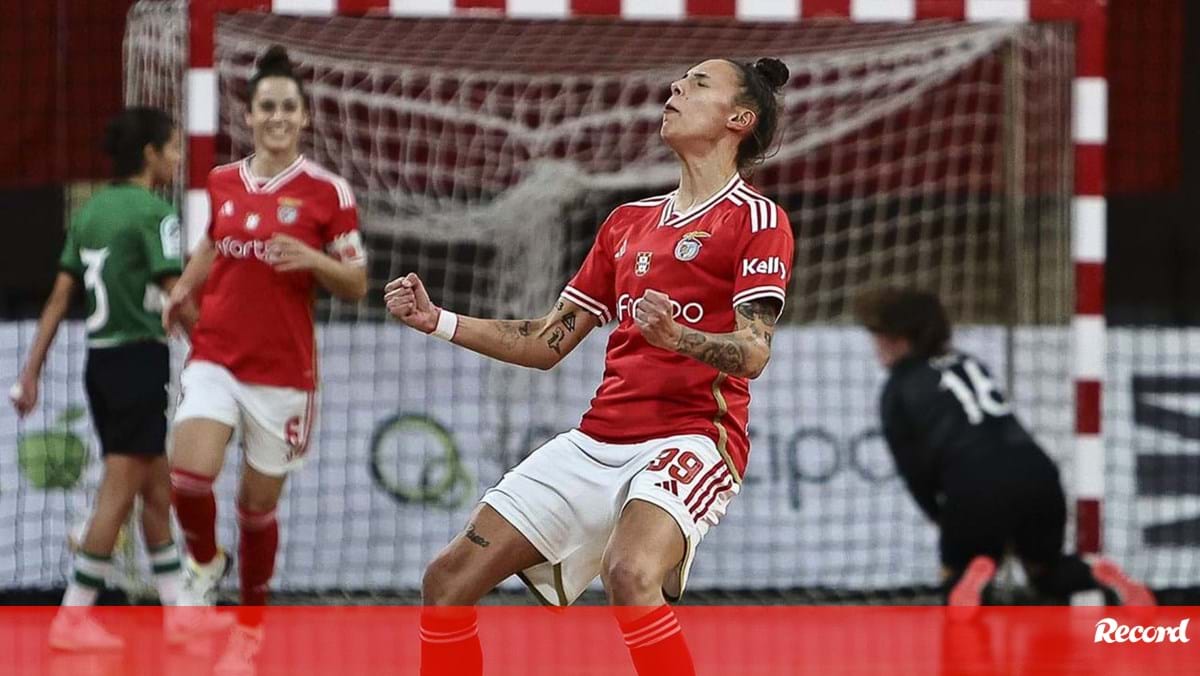 Benfica marca 19 no futsal feminino