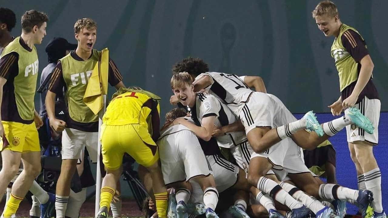 Alemanha repete Europeu e sagra-se campeã mundial de sub-17 de