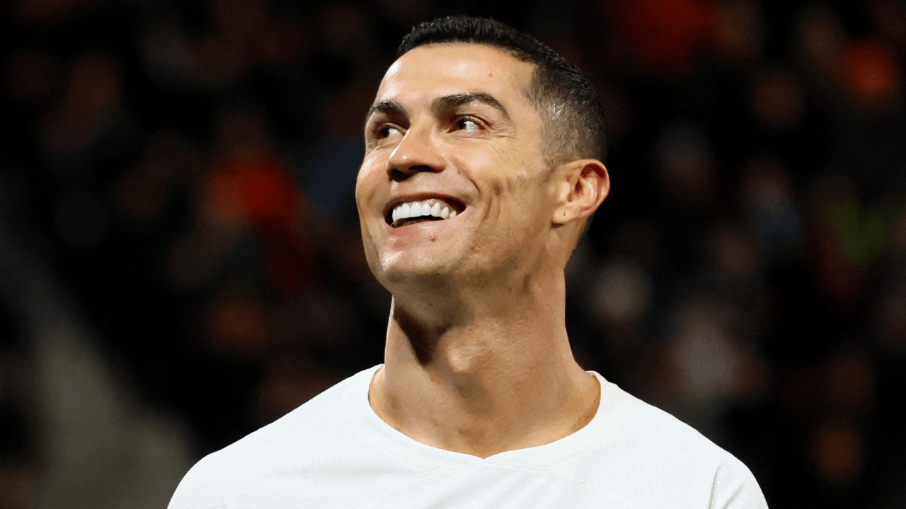 Google: Cristiano Ronaldo foi o atleta mais pesquisado nos últimos 25 anos  - CNN Portugal