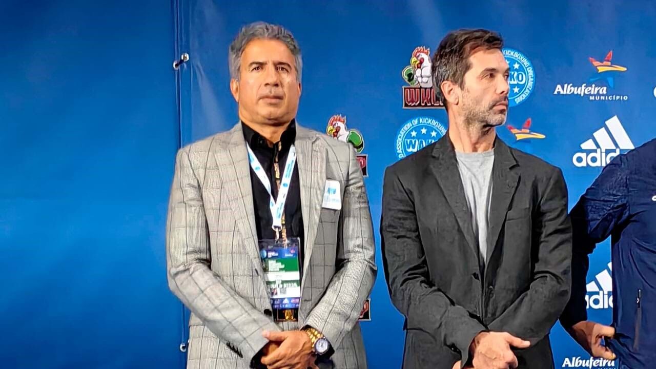 Carlos Ramjanali com Raúl Lemos, no Mundial WAKO de Albufeira