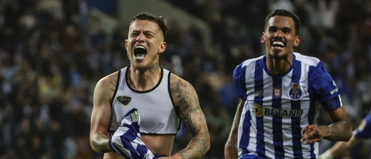 Otávio brilhou com um golaço no jogo que carimbou o apuramento para a final da Taça 