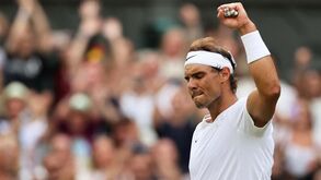 Rafael Nadal regressa à competição em janeiro após quase um ano de ausência