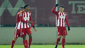 AVS SAD-Benfica B, 1-0: Livre Direto De Nenê Decide O Jogo - 2ª Liga ...