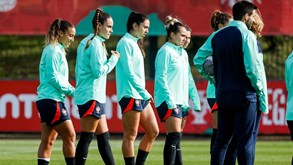 Uma ausência no último treino da Seleção Nacional feminina antes de jogo decisivo com a França