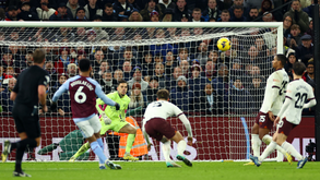 Aston Villa faz grande jogo e vence o City na Premier League