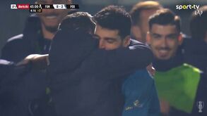 Taremi quebrou assim o jejum de cinco partidas sem marcar e abraçou Sérgio Conceição nos festejos