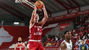 Benfica triunfa na receção ao Lusitânia