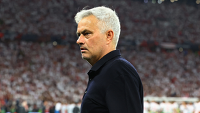 Mourinho alvo de investigação após afirmar que árbitro do próximo jogo da Roma 