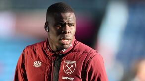 Ladrões entram em casa de Zouma e levam 115 mil euros: central está 