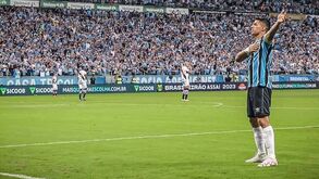 Luis Suárez com um relato impressionante: «Antes dos jogos tomo comprimidos e injeto-me»