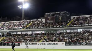 Estrela inaugura mural pela inclusão em bancada do Estádio José Gomes