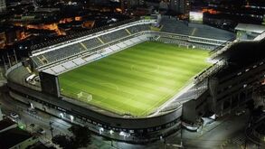Diretor de futebol do Santos dá a cara após descida de divisão: «Não temos qualidade...»