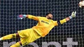 Silvino iliba Adán nos golos sofridos pelo Sporting: «A equipa joga de forma diferente»