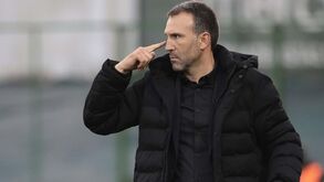 Sérgio Vieira diz que Estrela Amadora pode melhorar em circunstâncias mais favoráveis