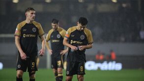 Sporting continua a sofrer como antes