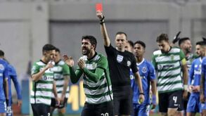 Risos de Porro, o 'emoji' de Fresneda e o comentário de Paçó: penálti do Vitória-Sporting na mira