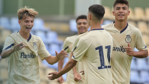 A crónica do Padroense-FC Porto, 0-8: Tempestade azul e branca