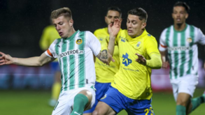 Costinha perto do Olympiacos