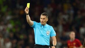 István Kovács dirige jogo entre FC Porto e Shakhtar Donetsk