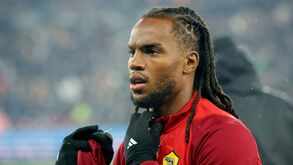 «Nunca disse que fui à bruxa»: Renato Sanches responde a página de apoio à Roma