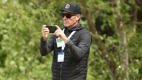 Lance Armstrong explica como nunca testou positivo em controlos antidoping: «É fazer as contas...»