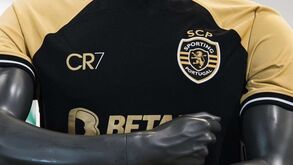 Camisola do Sporting entre as candidatas a melhor do ano para o 'Footy Headlines'