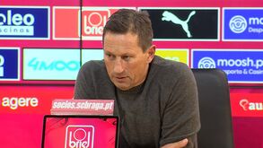 Roger Schmidt explica titularidade de Tengstedt e elogia: «É inteligente do ponto de vista tático»