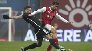 Otamendi falha receção ao Famalicão