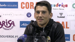 Francisco Gonçalves volta ao onze