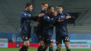 Atalanta bate Salenitarna e destrona Roma de Mourinho do 7.º lugar da Serie A